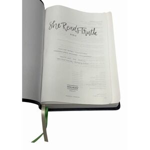 CSB She Reads Truth Bible Navy LeatherTouch Holman Devotional Christian 2017